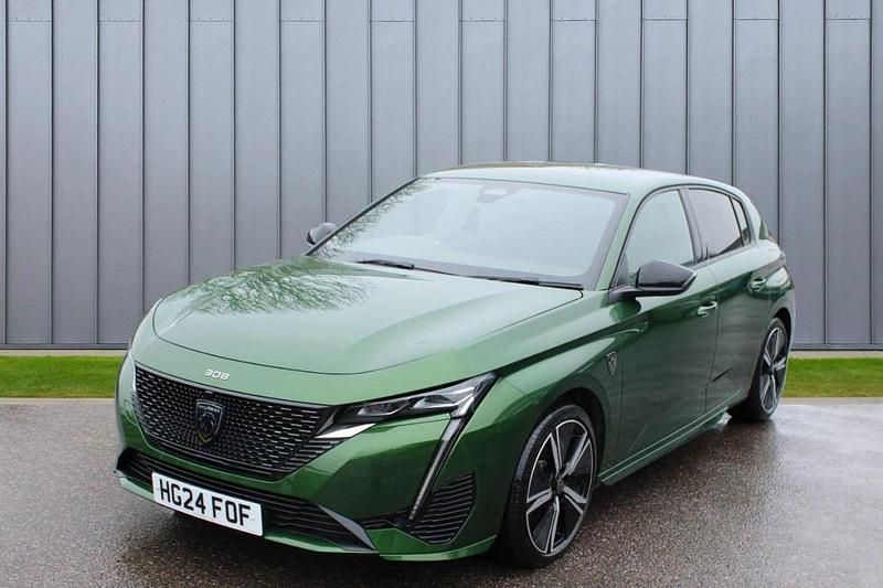 Used Peugeot 308 GT 178 HP (130 kW) 2024 Green Hatchback