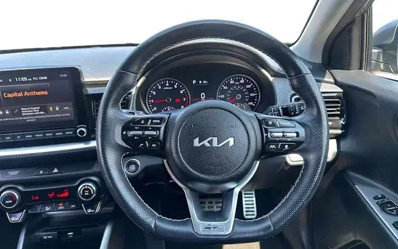 Used Kia Stonic GT-Line S 120 HP (88 kW) 2023 Grey SUV