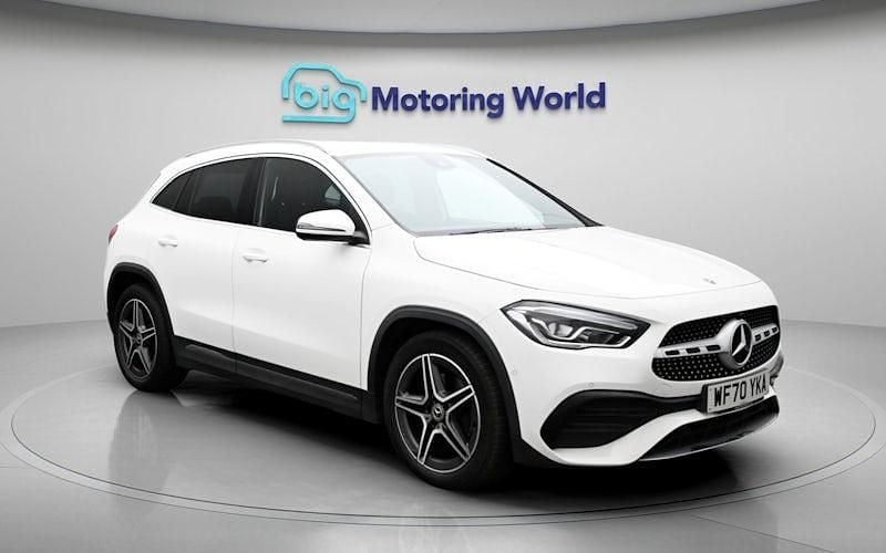 Used Mercedes GLA200 Executive 150 HP (110 kW) 2022 SUV