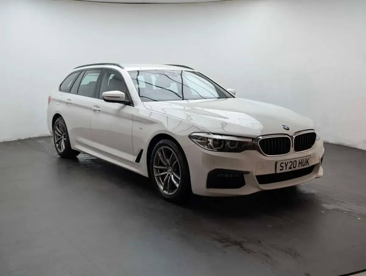 Used BMW 520 M Sport 2020 White Estate