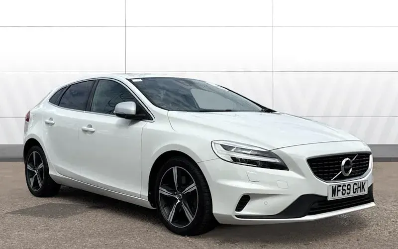Used Volvo V40 R-Design 152 HP (111 kW) 2019 Hatchback