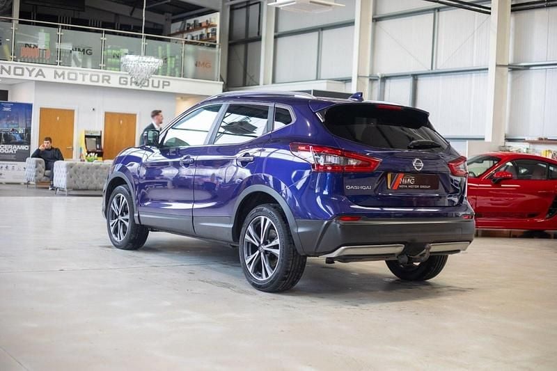 Used Nissan Qashqai N-Connecta 115 HP (84 kW) 2018 Blue SUV