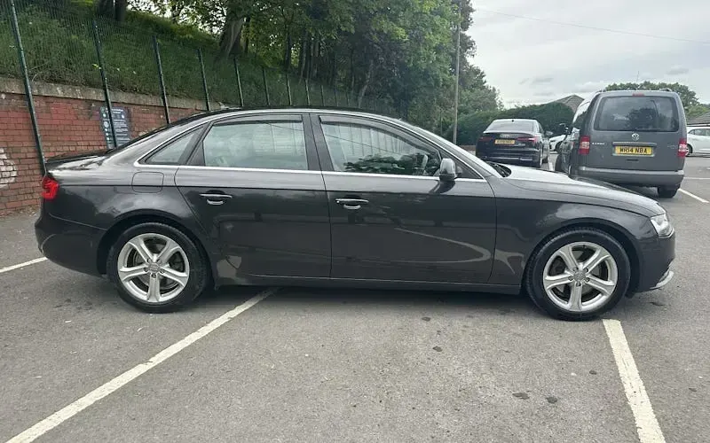 Used Audi A4 163 HP (119 kW) 2015 Grey Sedan