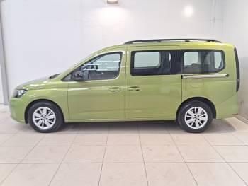 Used VW Caddy Maxi Life 122 HP (89 kW) 2023 Green MPV