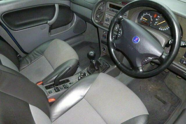 Begagnad Saab 9-3 2002 Halvkombi