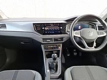 Used VW Polo Style 95 HP (69 kW) 2023 White Hatchback