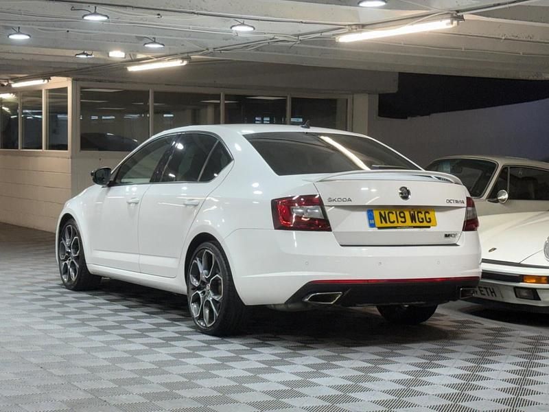 Used Skoda Octavia vRS 2019 White Hatchback