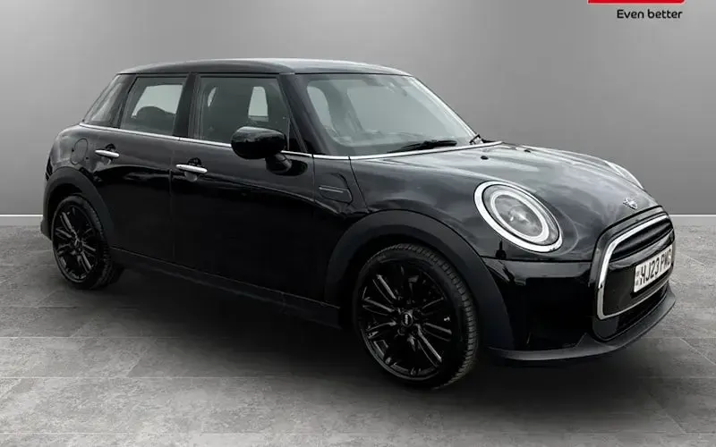 Used Mini Cooper Exclusive 136 HP (100 kW) 2023 Hatchback