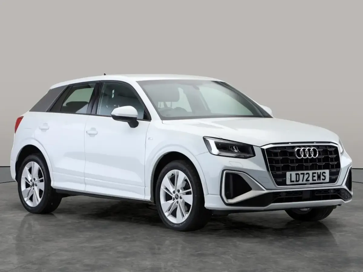 Usado Audi Q2 S-Line 150 CV (110 kW) 2022 Blanco SUV