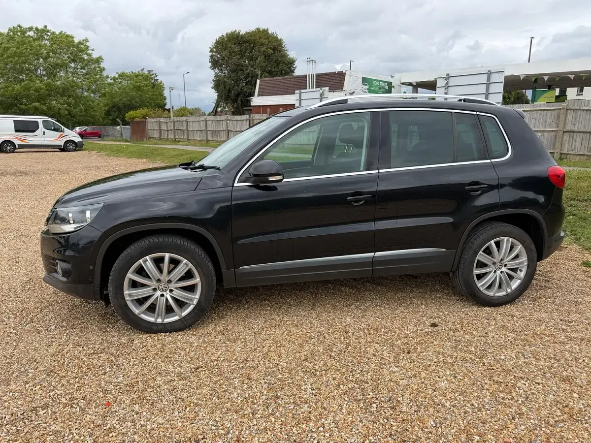 Used VW Tiguan Edition 150 HP (110 kW) 2016 Black SUV