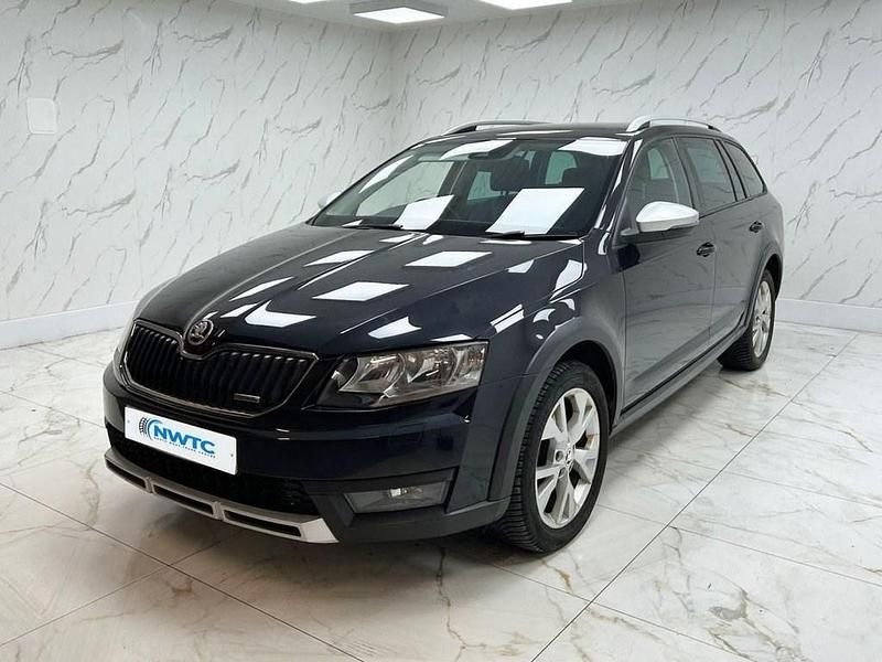 Used Skoda Octavia Scout 4x4 2016 Black Hatchback