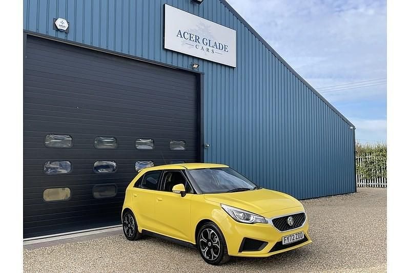 Used MG MG3 Excite 106 HP (77 kW) 2022 Yellow Hatchback