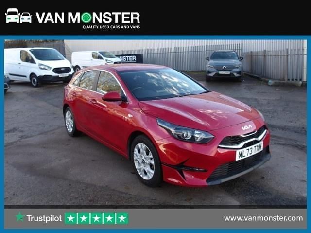 Red Used 2023 Kia Ceed Hatchback | £13,489 (Good price) - Image 1/4