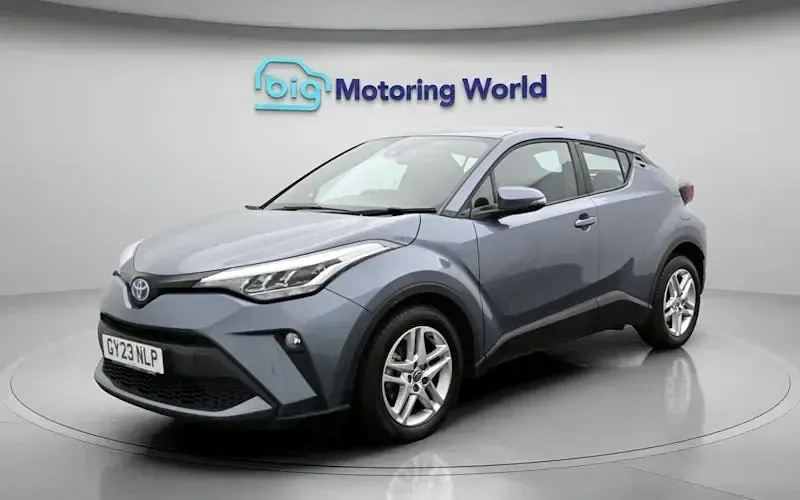 Used Toyota C-HR 122 HP (89 kW) 2023 Grey SUV
