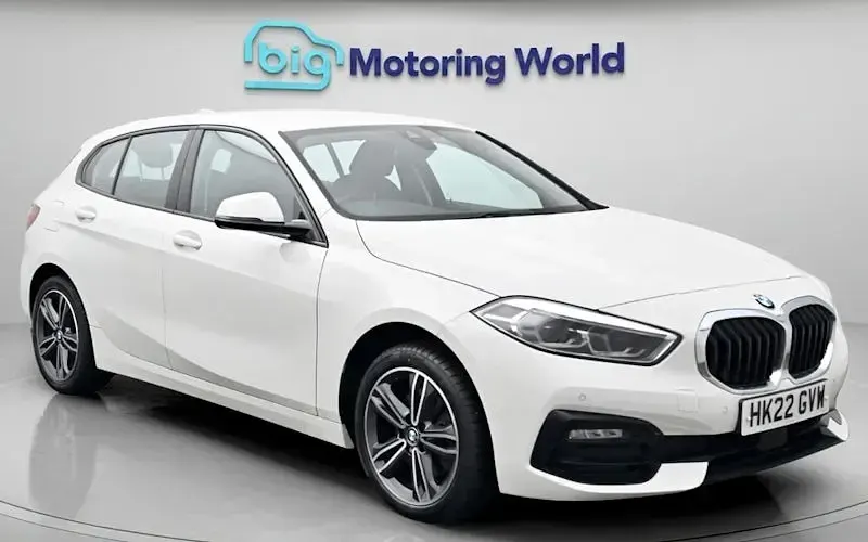 Usado BMW 118 Sport Line 136 HP (100 kW) 2024 Citadino