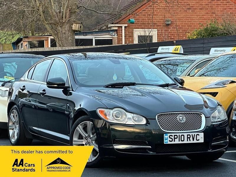 Green Used 2010 Jaguar XF Luxury Sedan | £3,399 (Fair price) - Image 1/4