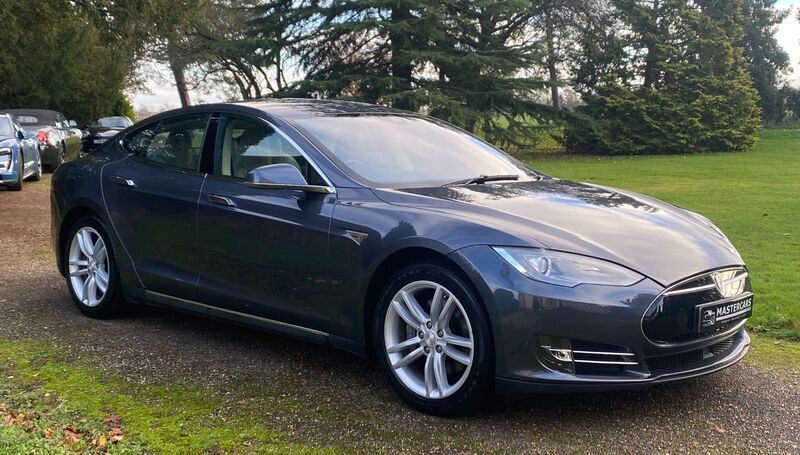 Grey Used 2014 Tesla Model S Hatchback | £34,995 - Image 1/4