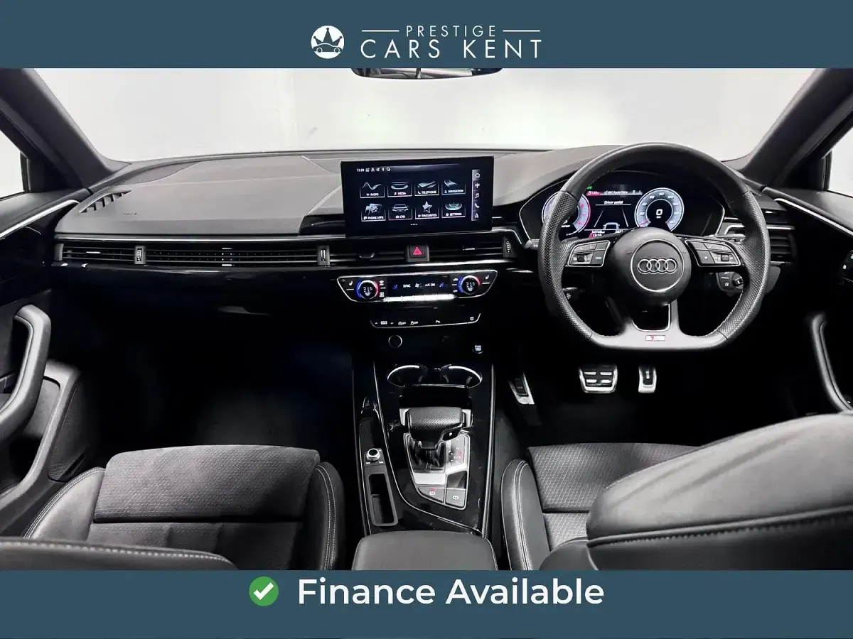 Used Audi A4 Black Edition 204 HP (150 kW) 2023 Black Estate