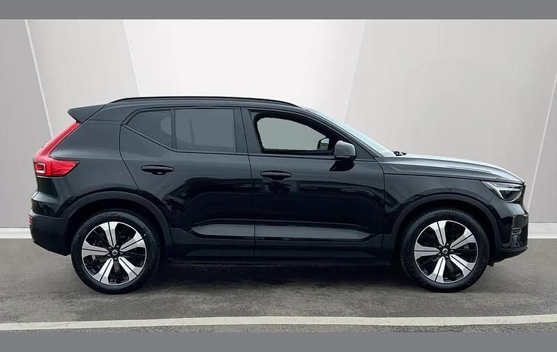 Used Volvo XC40 Core 167 kW (228 HP) 2022 Black SUV