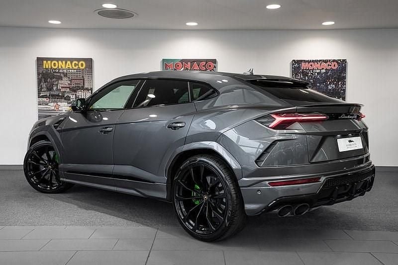 Used Lamborghini Urus 666 HP (489 kW) 2019 Grey SUV