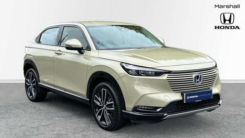 Solid sand khaki Used 2024 Honda HR-V Advance SUV | £26,092 (A bit pricey) - Image 1/4
