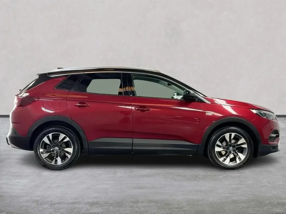 Used Vauxhall Grandland X Sport 2019 Red SUV