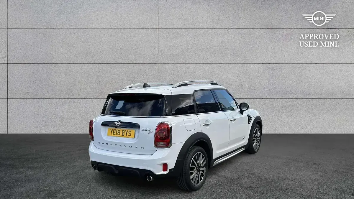 Used Mini Cooper SD Countryman 187 HP (137 kW) 2018 White SUV