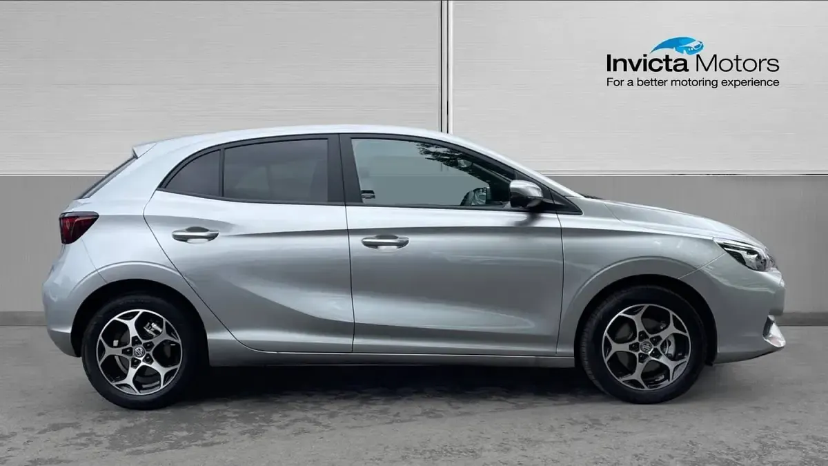 Used MG MG3 Trophy 194 HP (142 kW) 2026 Silver Hatchback