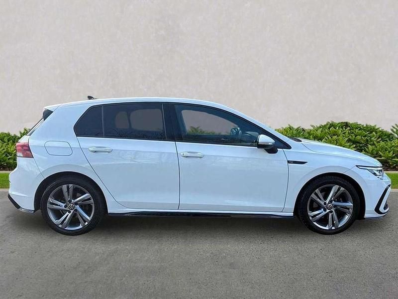 Used VW Golf VII R-line 150 HP (110 kW) 2021 White Hatchback