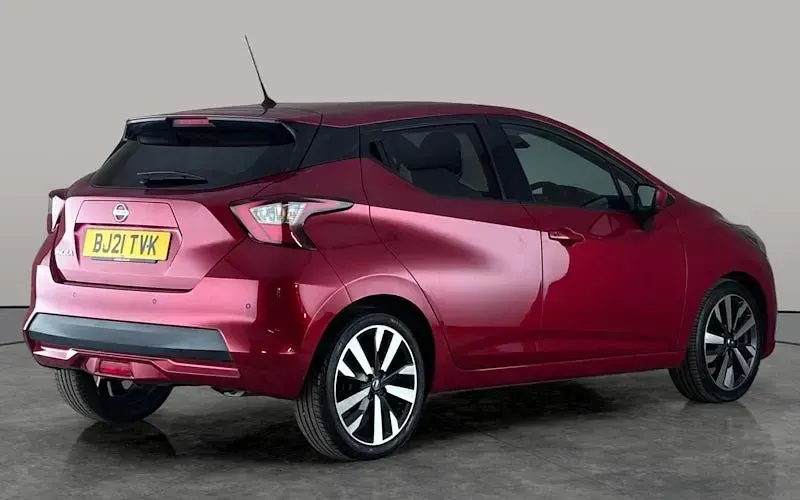 Used Nissan Micra Tekna 92 HP (67 kW) 2021 Red Hatchback