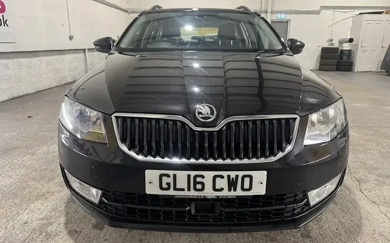 Used Skoda Octavia SE L 150 HP (110 kW) 2016 Black Estate