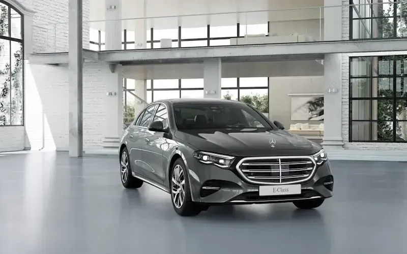 New Mercedes E220 Premium 197 HP (144 kW) 2026 Sedan