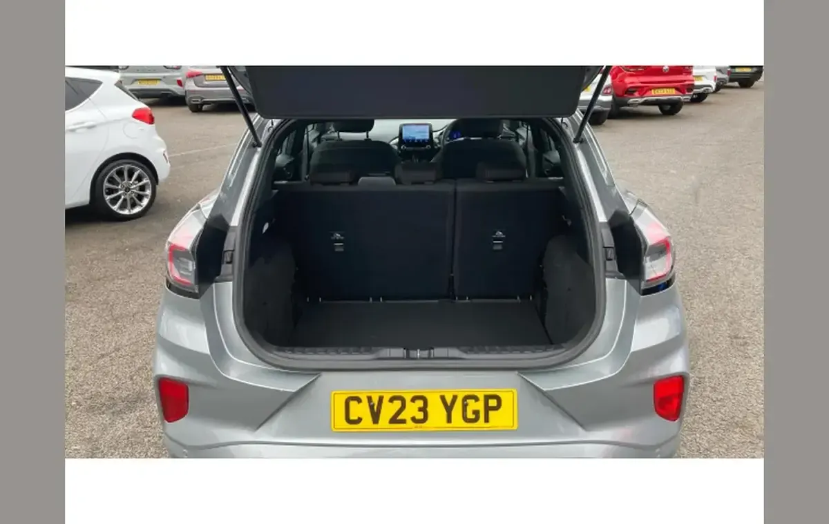 Used Ford Puma ST-Line 155 HP (114 kW) 2023 Silver SUV