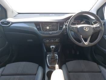 Image 3/4