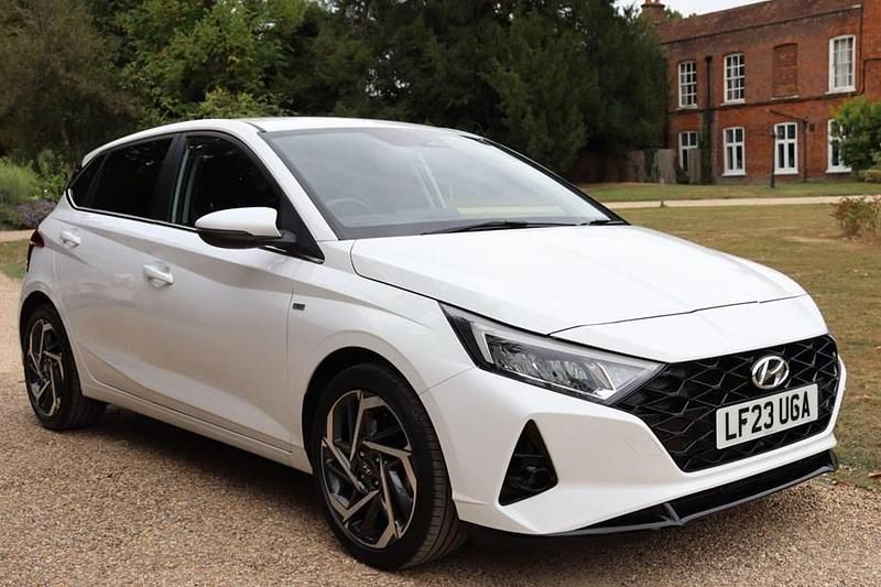 White Used 2023 Hyundai i20 Premium Hatchback | £14,250 (Fair price) - Image 1/1