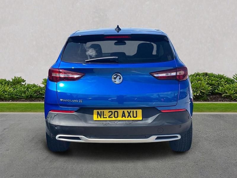 Used Vauxhall Grandland X SRi 130 HP (95 kW) 2020 Blue SUV