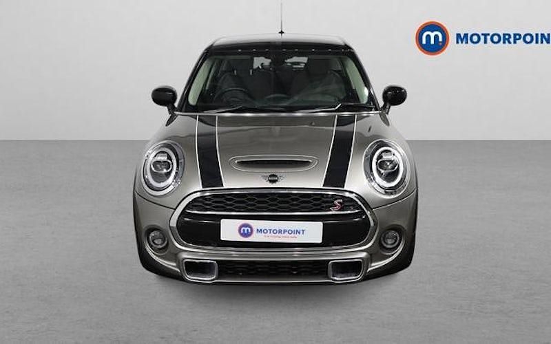 Used Mini Cooper S Classic 192 HP (141 kW) 2020 Silver Hatchback