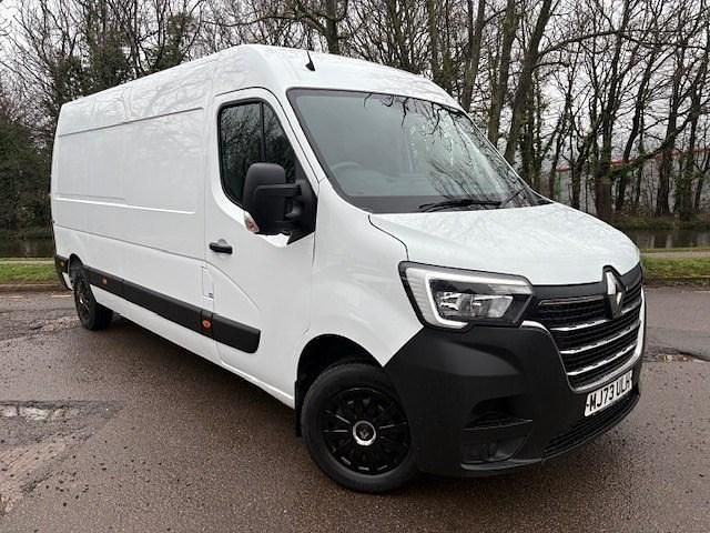 Used Renault Master 2023 White MPV