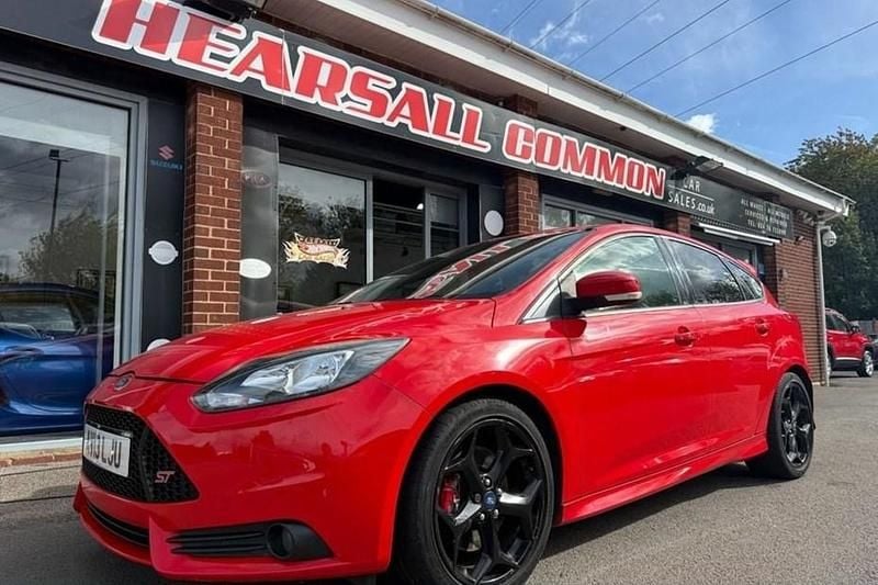 Red Used 2013 Ford Focus ST Hatchback | £8,250 (Fair price) - Image 1/1