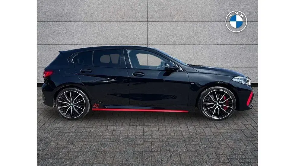 Used BMW 128 Shadowline 265 HP (194 kW) 2021 Black sapphire metallic paint Hatchback