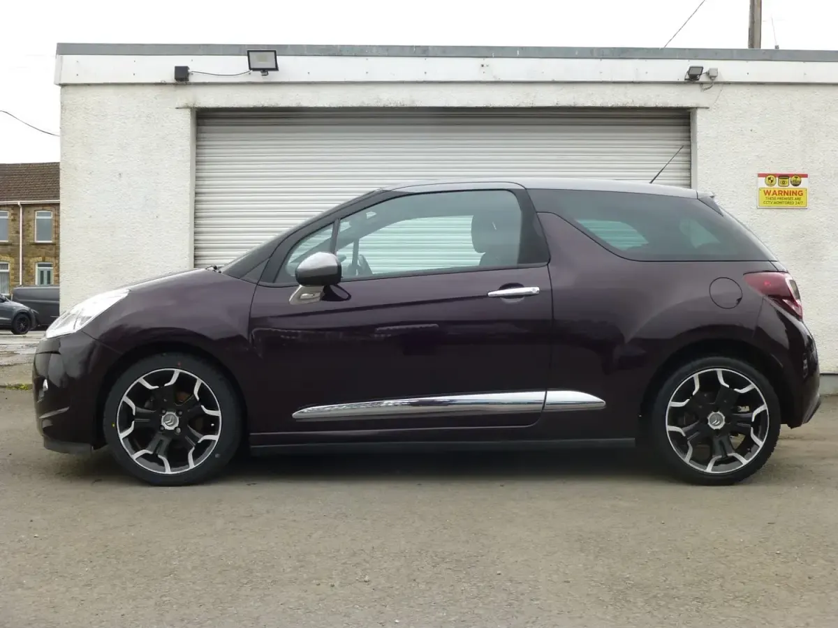 Used Citroën DS3 Style 110 HP (80 kW) 2014 Purple Hatchback