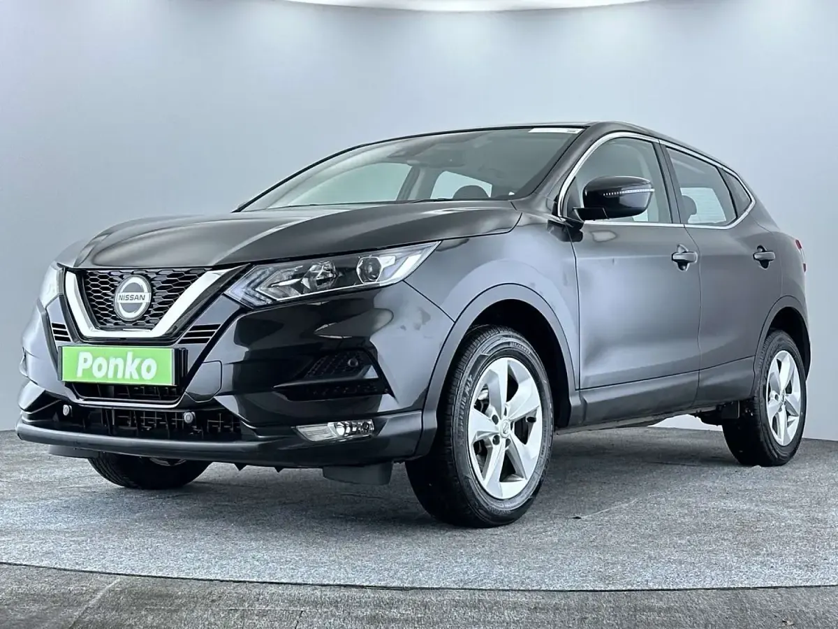 Used Nissan Qashqai Acenta Premium 140 HP (102 kW) 2019 Black SUV