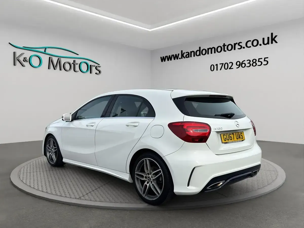 Used Mercedes A180 AMG line 122 HP (89 kW) 2017 White Hatchback