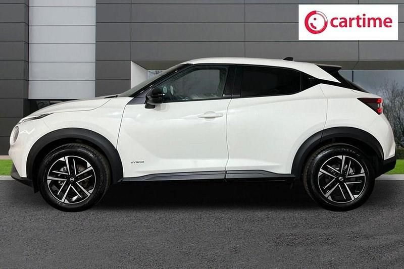 Used Nissan Juke N-Connecta 143 HP (105 kW) 2025 White SUV