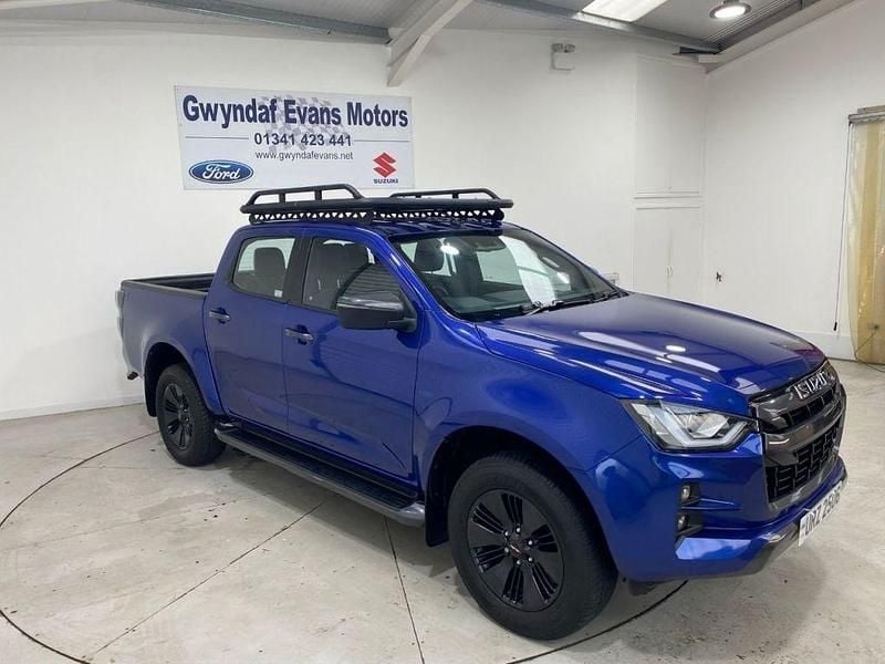 Begagnad Isuzu D-Max 163 HK (119 kW) 2023 Blå Pickup