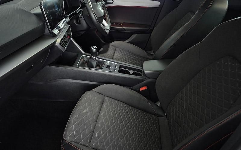 Used Seat Leon FR 131 HP (96 kW) 2023 Estate