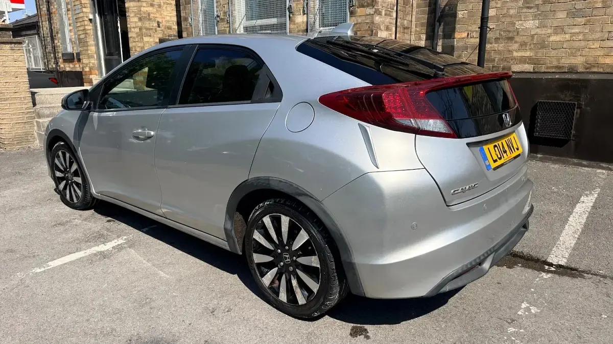 Used Honda Civic SR 142 HP (104 kW) 2014 Silver Hatchback