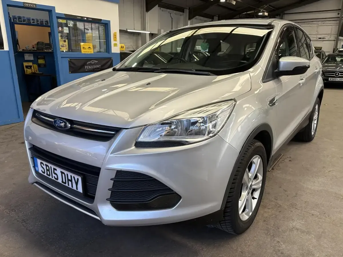Used Ford Kuga Zetec 150 HP (110 kW) 2015 Silver SUV