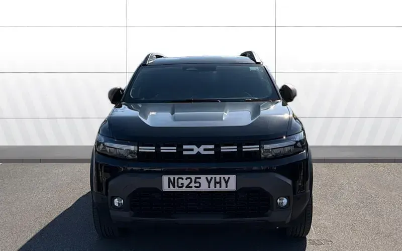 Second-hand Dacia Duster Extreme 141 CP (103 kW) 2025 Break