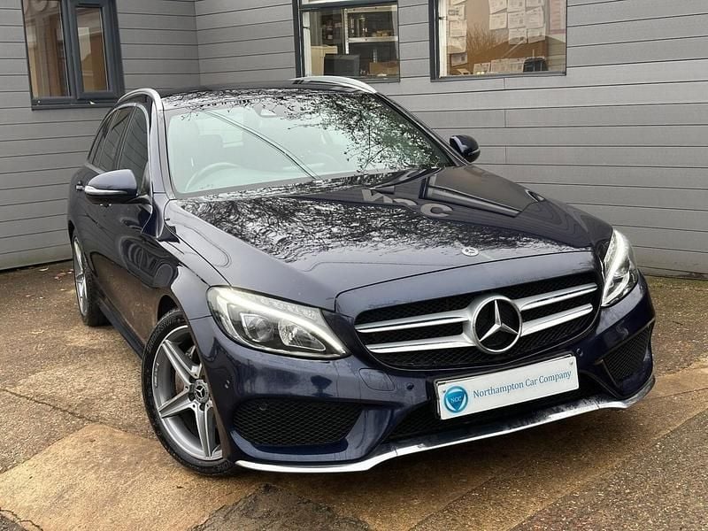 Used Mercedes C220 AMG line 2018 Blue Estate